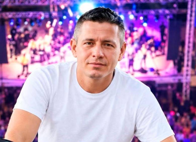 Hombre murió atragantado por un chorizo en concierto de Jhonny Rivera