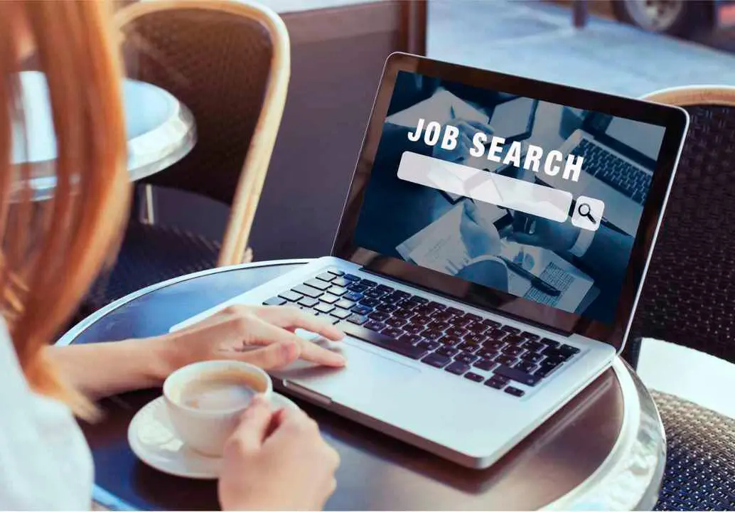 Las plataformas digitales de empleo han transformado la forma en que los colombianos acceden a oportunidades laborales en distintos sectores. FOTO: Pixabay