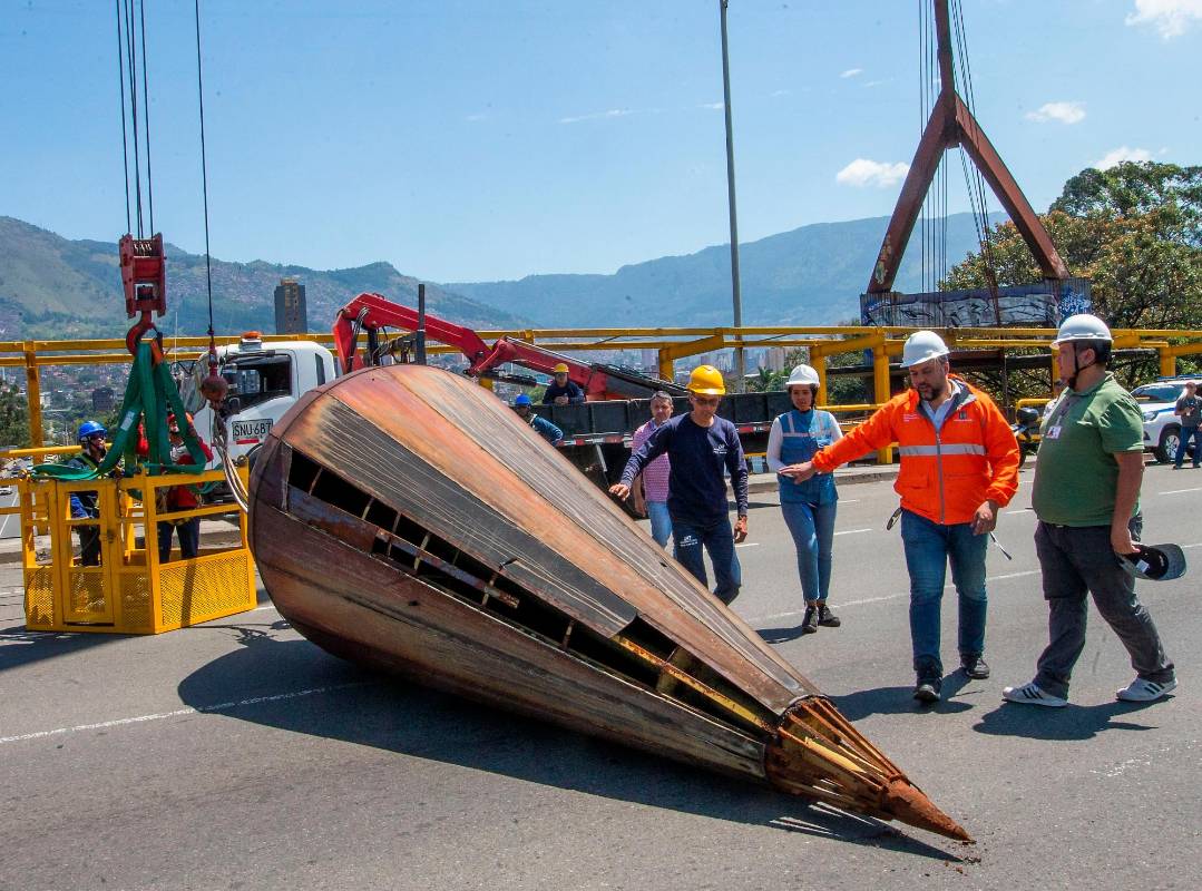 La plomada colgó durante 20 años en el puente de Punto Cero. Foto: Esneyder Gutiérrez