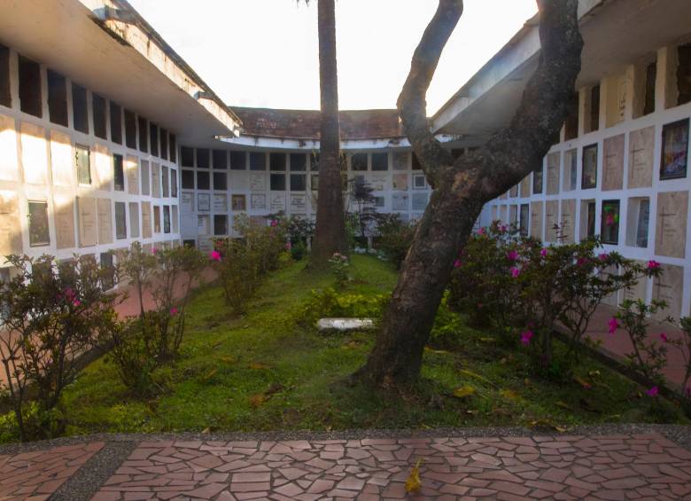 Hombres encapuchados entraron a la vivienda de la mujer y empezaron a agredirlos. FOTO: Juan David Úsuga - Imagen de referencia
