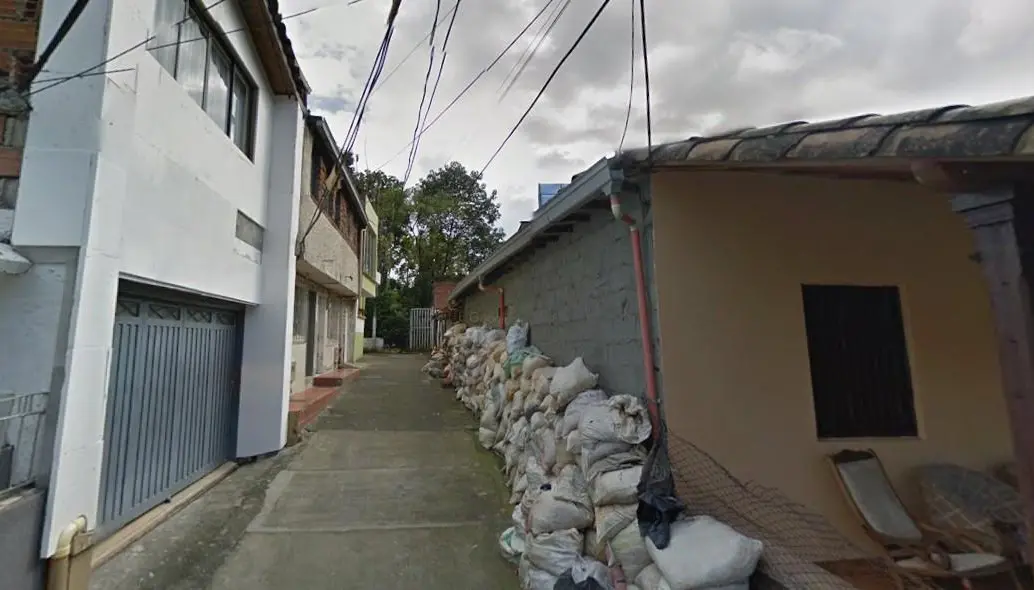 En este sector del barrio Alejandría, en la comuna 14 (El Poblado), ocurrió la captura de este ciudadano israelí. FOTO: <b>GOOGLE MAPS</b>
