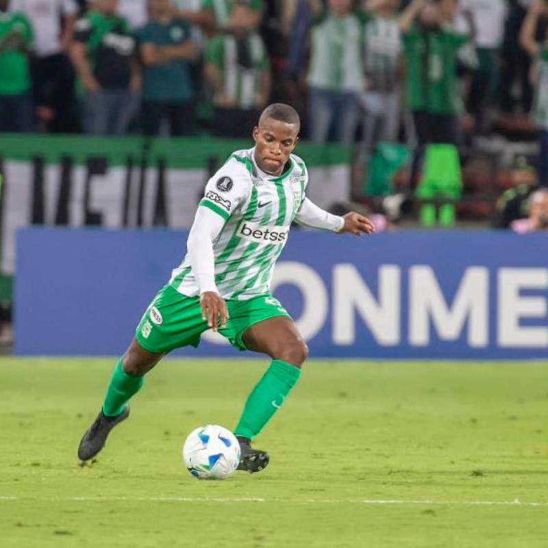 El defensor Andrés Felipe Román está listo para regresar a entrenamientos con Atlético Nacional, tras varios exámenes médicos especializados que le realizaron en Estados Unidos. FOTO JUAN ANTONIO SÁNCHEZ 