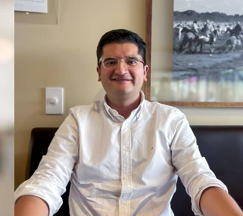 Andrés Martínez, fundador de Alfil, un modelo que busca agrupar y ponderar varias encuestas electorales para proyecciones más claras. Foto: cortesía