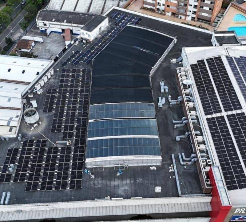 Expertos recomiendan a las empresas implementar medidas de eficiencia energética antes del fortalecimiento del fenómeno de El Niño, previsto para el segundo semestre de 2026. FOTO: Azimut Energía.