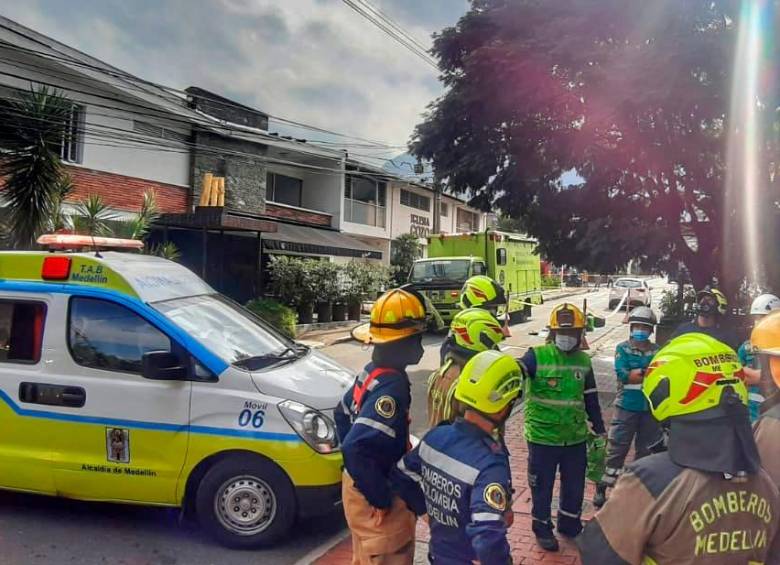 El incidente se presentó en una construcción en El Poblado. FOTOS DAGRD