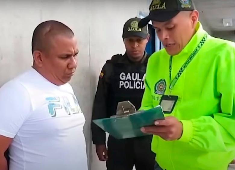 Ober Martínez Gutiérrez (“Negro Ober”) ha continuado delinquiendo desde la cárcel, por lo que las autoridades le han abierto nuevos procesos penales y lo han trasladado de prisión varias veces. FOTO cortesía de policía