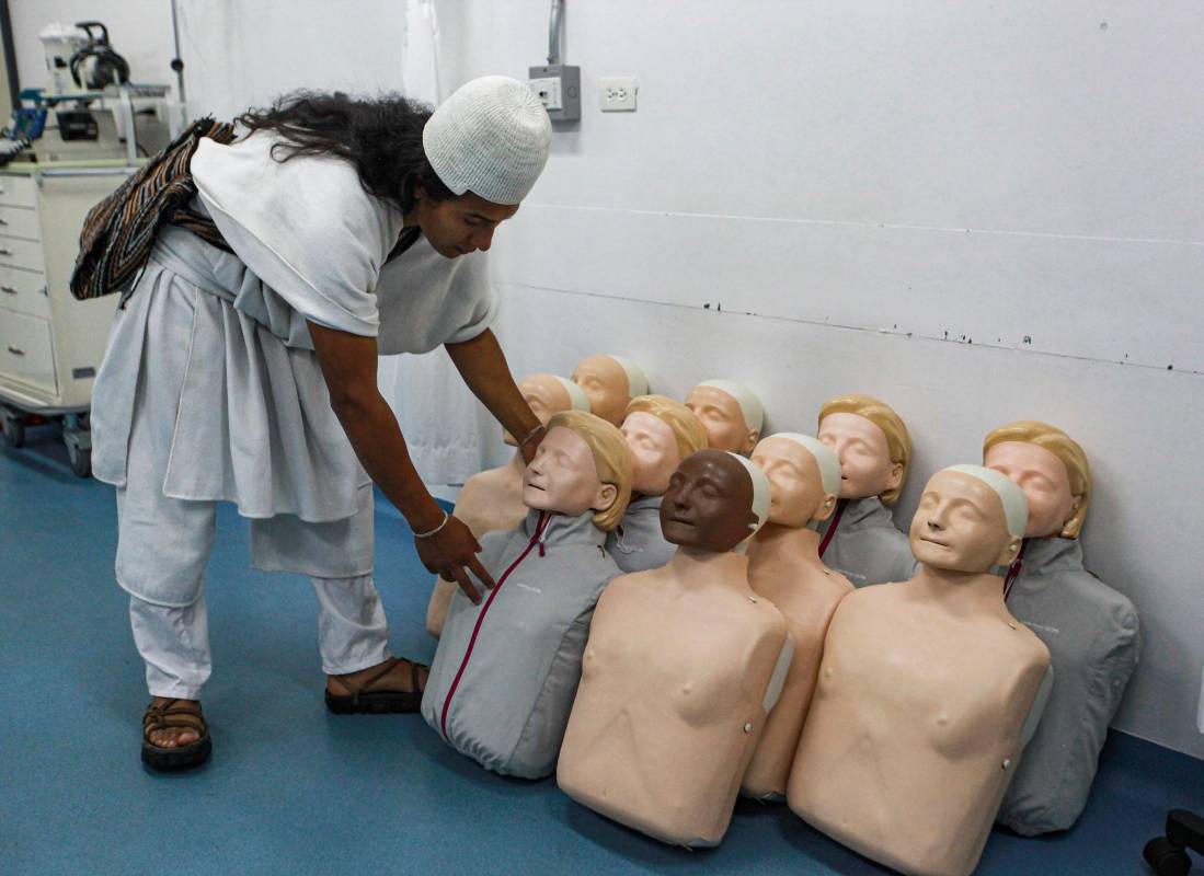 La medicina también fue un “don heredado”: dos de sus hermanos son auxiliares de odontología y su padre es sobandero. Foto: MANUEL SALDARRIAGA QUINTERO.