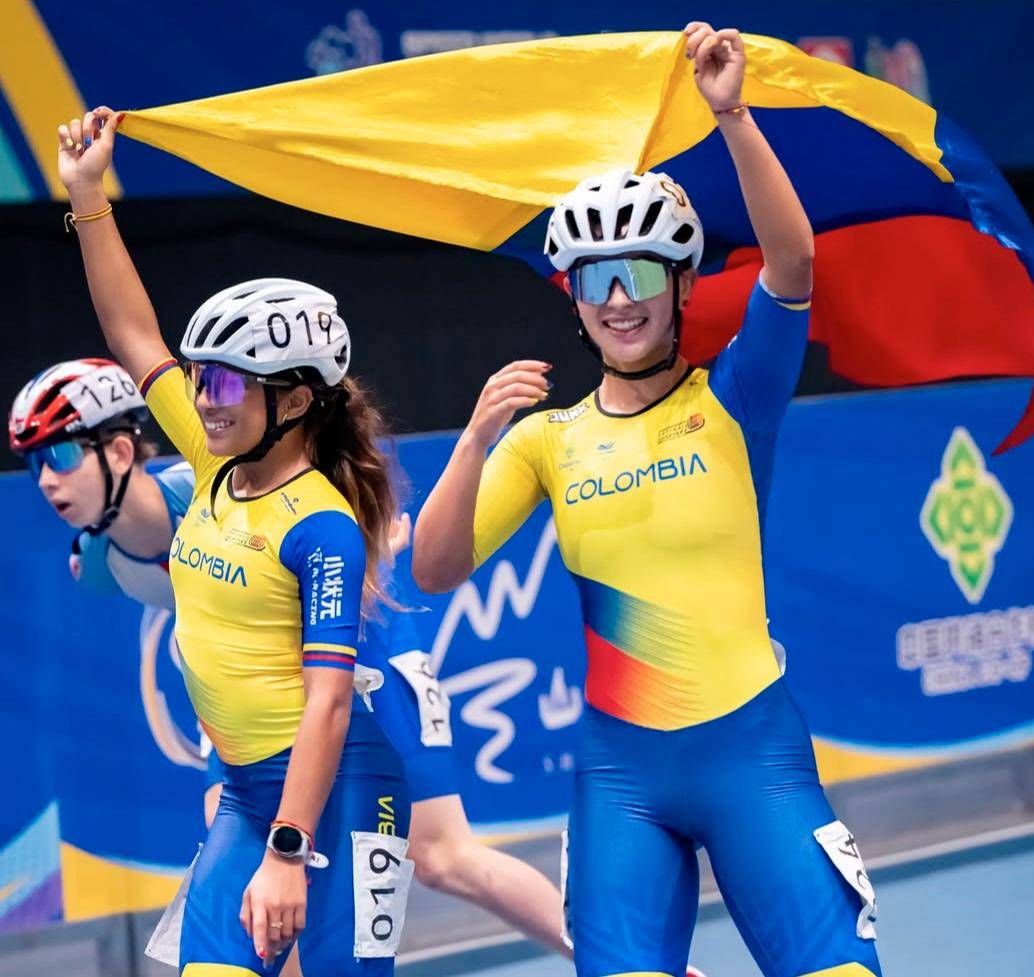 Las juveniles mostraron gran destreza durante las pruebas de pista. FOTO: Tomada de redes @worldskateofficial