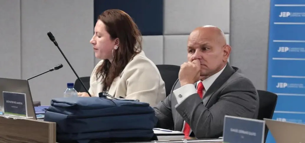 Representantes de víctimas y el Ministerio Público solicitaron la verificación de sus compromisos ante la jurisdicción. FOTO: JEP