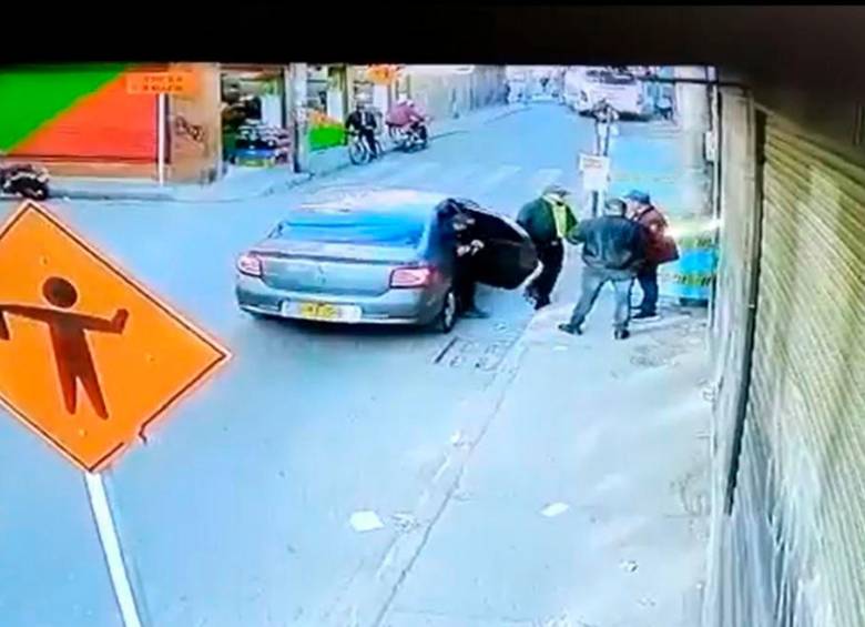 Los hechos ocurrieron en un barrio del centro del municipio de Mosquera, Cundinamarca. FOTO: CAPTURA DE VIDEO 