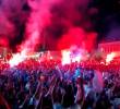 En Sarajevo, Bosnia, celebraron hasta la madrugada. FOTO: <b>Captura </b>
