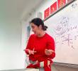 La profesora Olga Giraldo lleva varios años dictando clases en China, a donde llegó por un intercambio académico. <b><span class=mln_uppercase_mln> </span></b>FOTO<b><span class=mln_uppercase_mln> CAPTURA DE VIDEO</span></b>