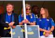 Los monarcas Guillermo Alejandro y Máxima llegaron al partido de Curazao y acompañaron al equipo en el duelo ante Ecuador. FOTO: Tomada de video.