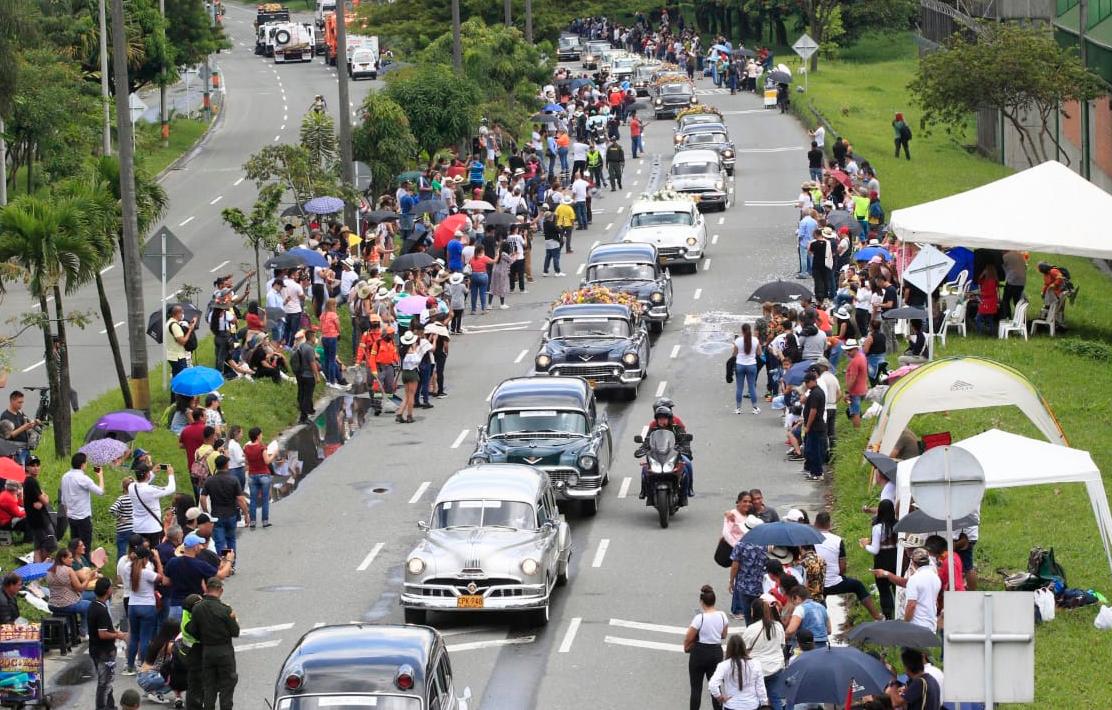 El desfile siempre ha tenido un componente social, apoyando a la Fundación que se encarga de apoyar a niños con problemas cardiovasculares y a sus familias. Foto Camilo Suárez