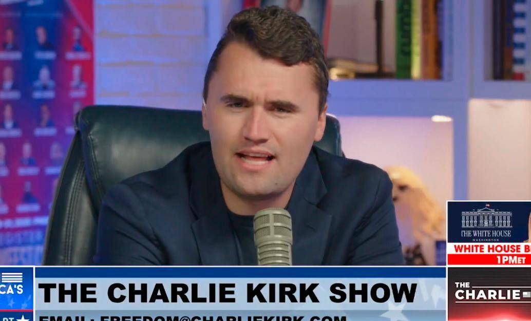Charlie Kirk era uno de los principales activistas en favor del gobierno de Donald Trump. IMAGEN TOMADA DE VIDEO @charliekirk11.