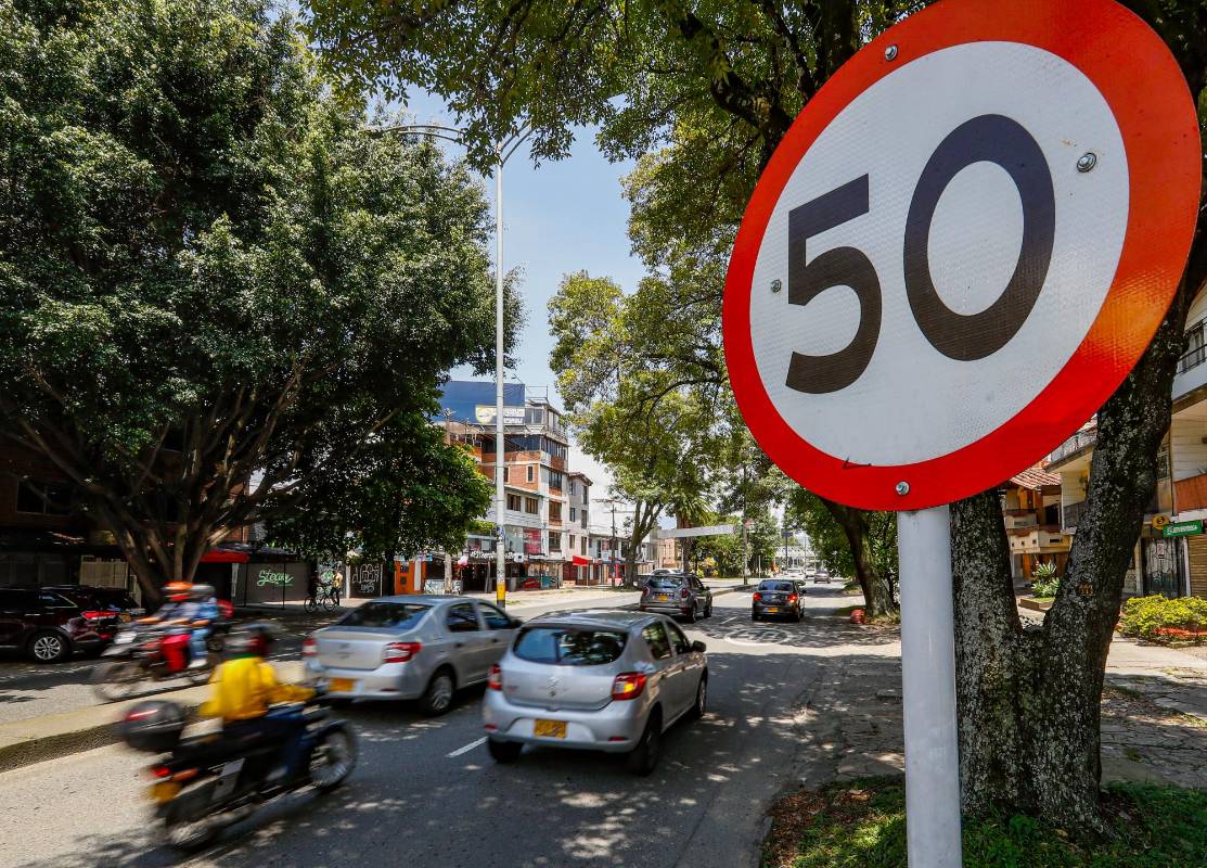 Para la secretaria de movilidad, la reducción de velocidad de este corredor vial ha sido fundamental para evitar la cantidad de muertos que se venia presentando. Foto Camilo Suárez