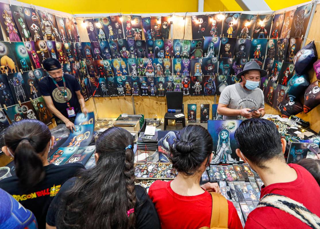 La feria contó con una muestra comercial muy variada. Foto: Manuel Saldarriaga