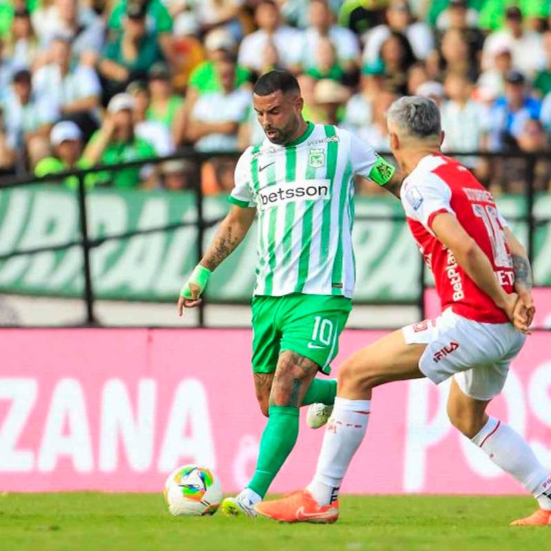 Atlético Nacional que es tercero de la tabla de posiciones, se mide a Santa Fe, este viernes, en el Atanasio Girardot, por la cuarta fecha de la Liga BEtplay-2. FOTO CAMILO SUÁREZ 