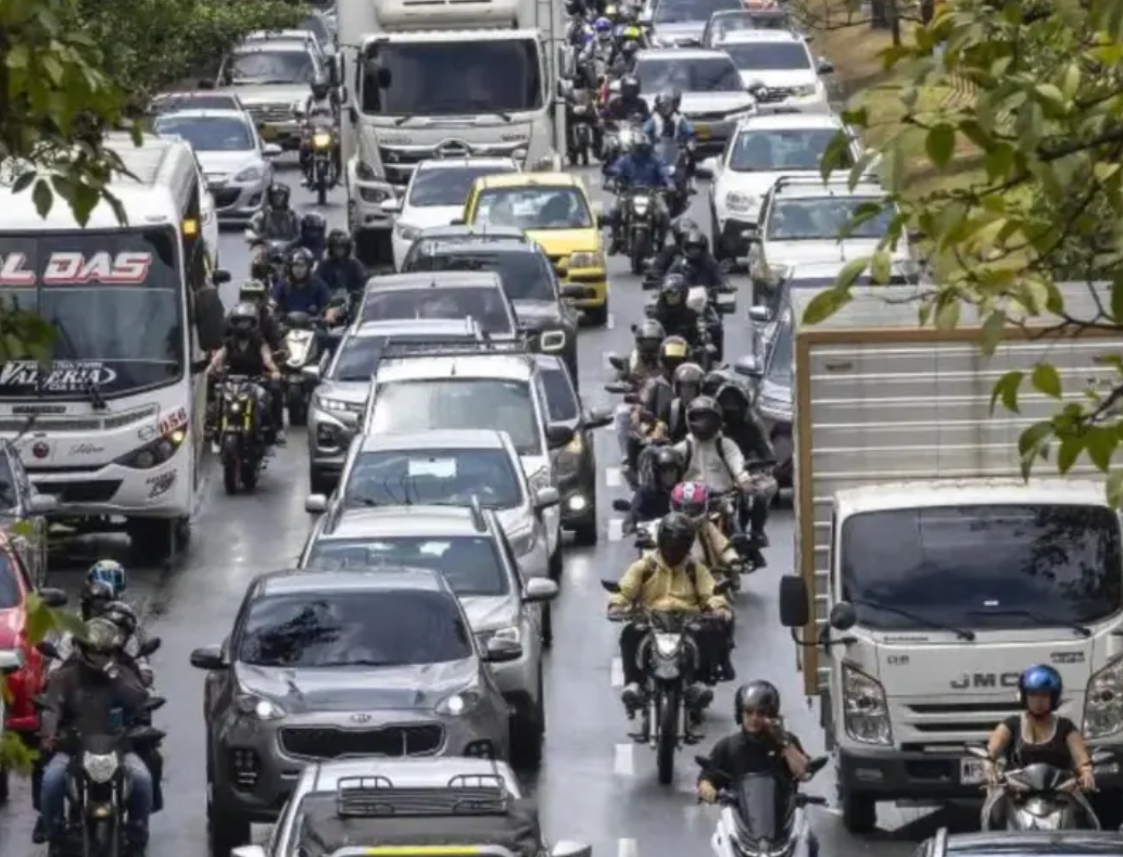 Uno de los cierres viales afecta al Centro de la ciudad. Foto: Andrés Camilo Suárez.