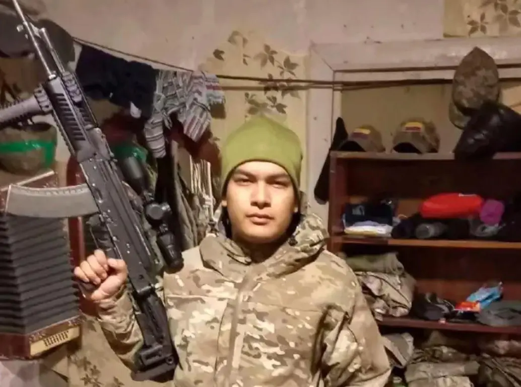 El soldado colombiano Audel Rojas combatió durante cinco meses en el frente de guerra de Donbás, en la frontera de Ucrania con Rusia. Foto: cortesía