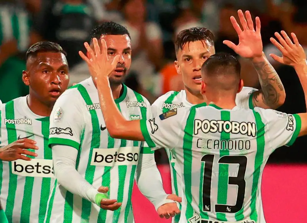 En la imagen aparecen Alfredo Morelos, Edwin Cardona, Matheus Uribe y Camilo Cándido. FOTO MANUEL SALDARRIAGA