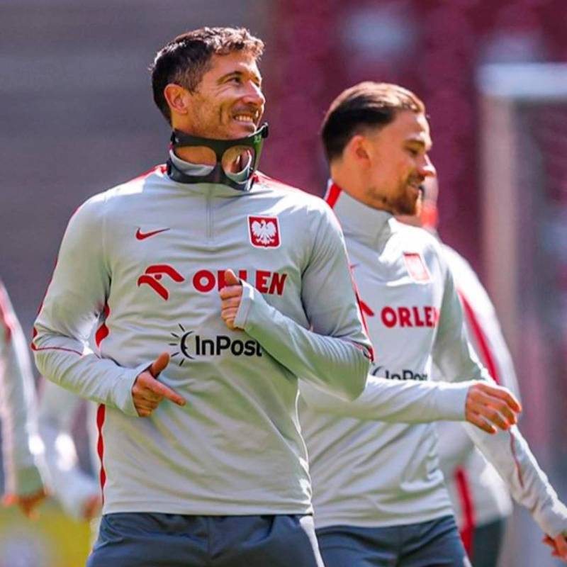 El delantero Robert Lewandowski espera llevar a Polonia al Mundial de Norteamérica 2026 en un duelo ante Suecia. FOTO: Tomada de X @lewy_official