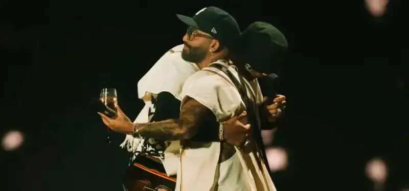 Video | ¡Muy paisa! Ryan Castro le puso poncho y carriel a Arcángel