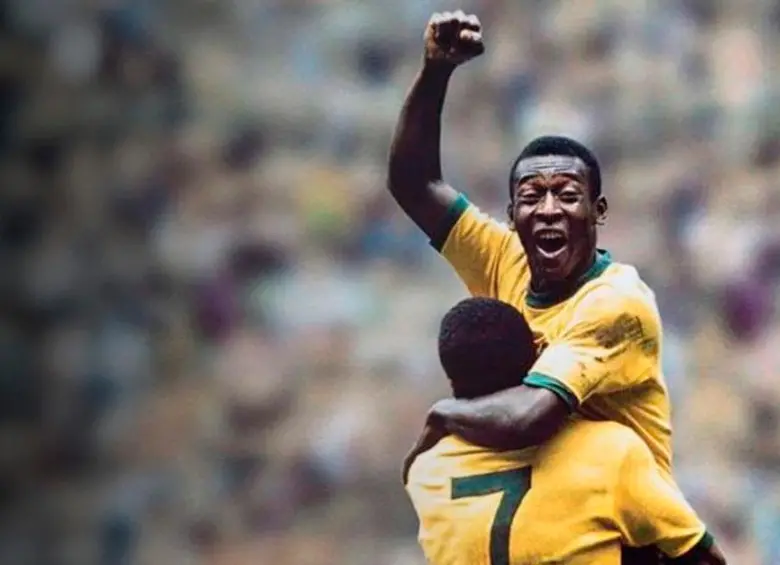 Pelé es el gran símbolo del pentacampeón Brasil en la historia de los Mundiales, siendo el único jugador tricampeón del mundo. FOTO FIFA