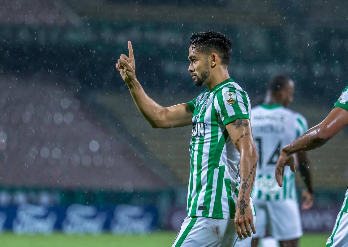 Andrés Andrade retornó al gol y lo hizo por partida doble. FOTO JUAN ANTONIO SÁNCHEZ OCAMPO