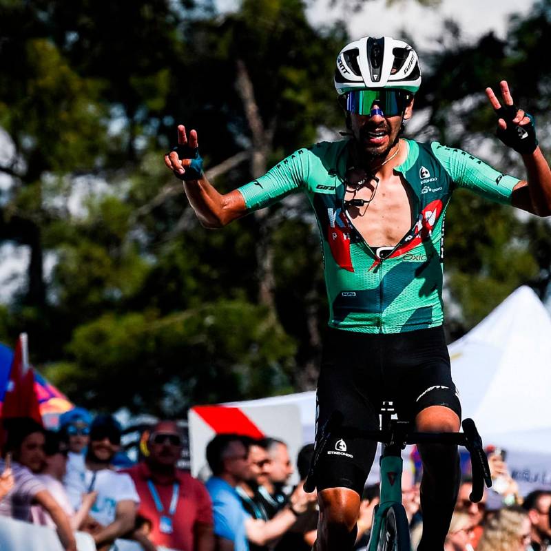 Iván Ramiro Sosa conquistó este martes en Turquía su victoria 18 como ciclista profesional. FOTO X-Equipo Kern Pharma