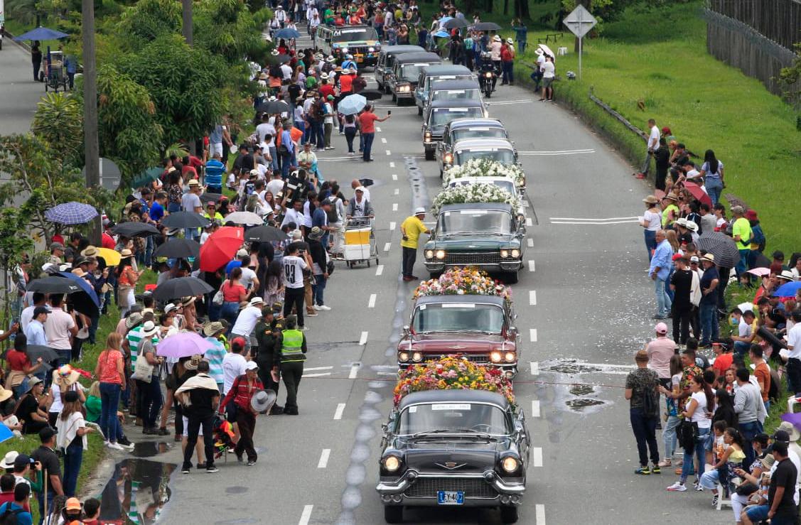 Llegaron 60 carros de otras ciudades del país como Bogotá, Pasto, Duitama, Cali, Pereira, Manizales y Bucaramanga Foto Camilo Suárez