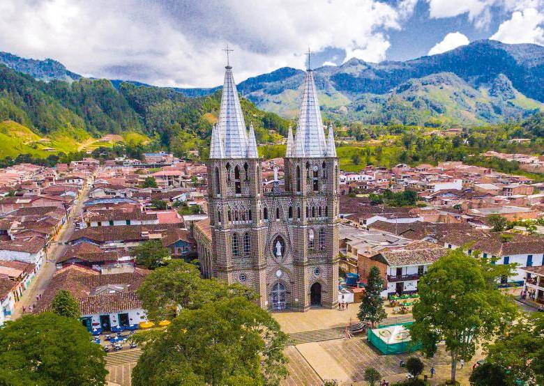 Estas restricciones regirán en municipios turísticos de Antioquia en Semana Santa