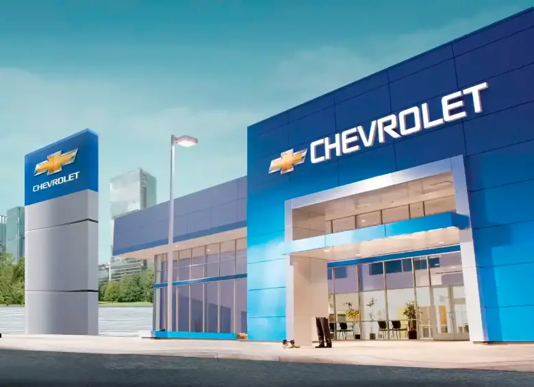 Autolarte tiene 23 vacantes abiertas en ciudades como Medellín, Cali, Rionegro y Barranquilla, en áreas como ventas, repuestos y logística. FOTO: CORTESÍA