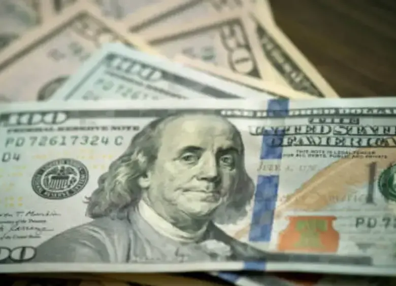 El índice dólar alcanzó su nivel más alto en más de un mes por la búsqueda de activos seguros. FOTO: GETTY