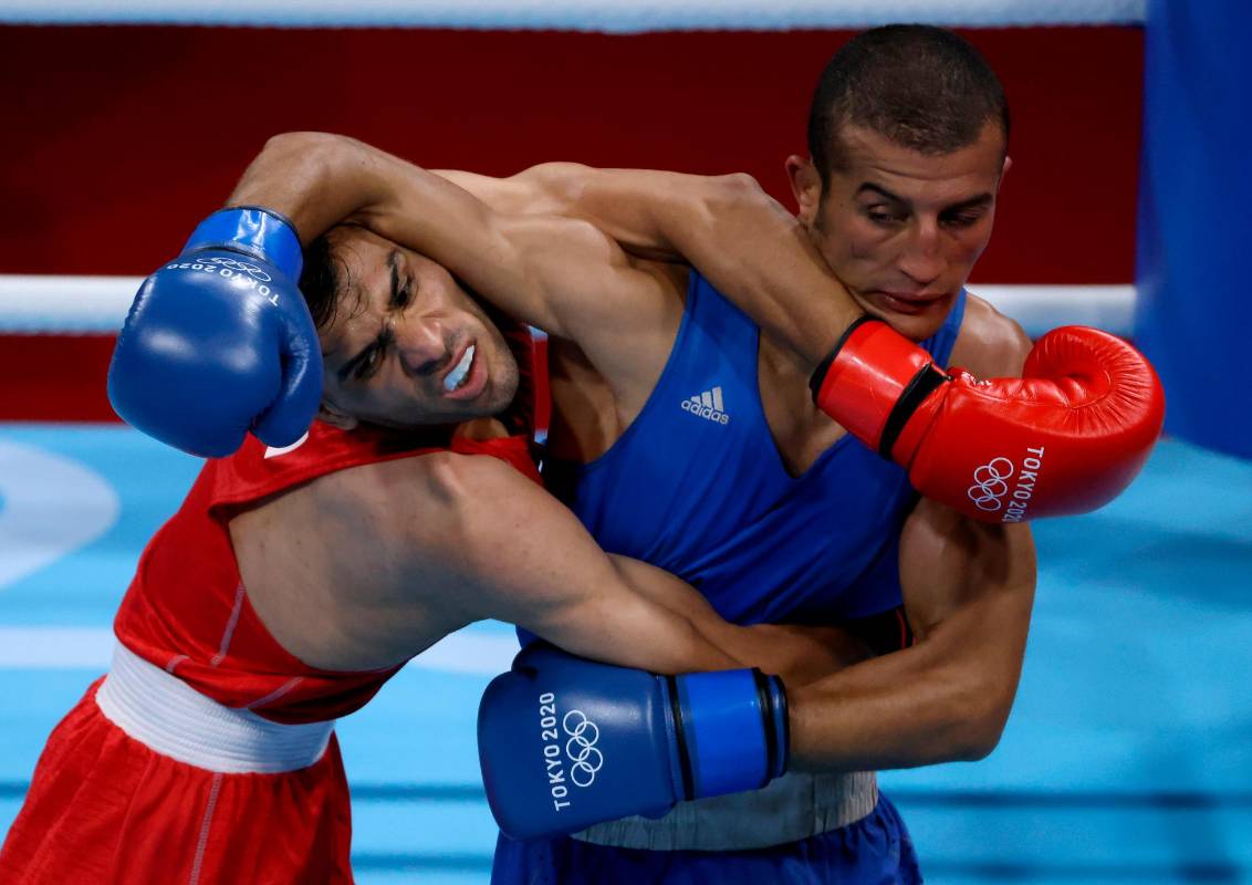 El boxeo también estuvo su desarrollo en Tokio 2020. Céiber Ávila ganó en la primera pelea de los 57 kilos. Vuelve a pelear el 28 de julio. FOTO: Getty
