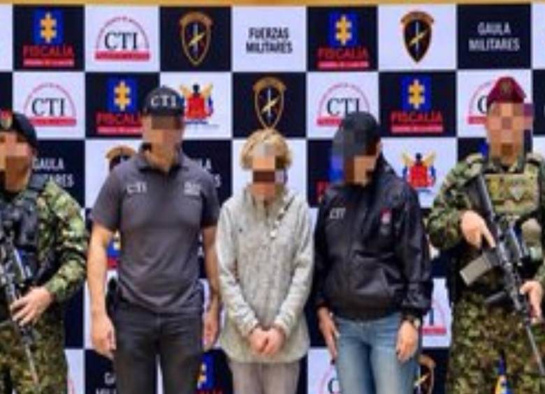 La mujer fue capturada por miembros de la Séptima División y del CTI. FOTO: cortesía