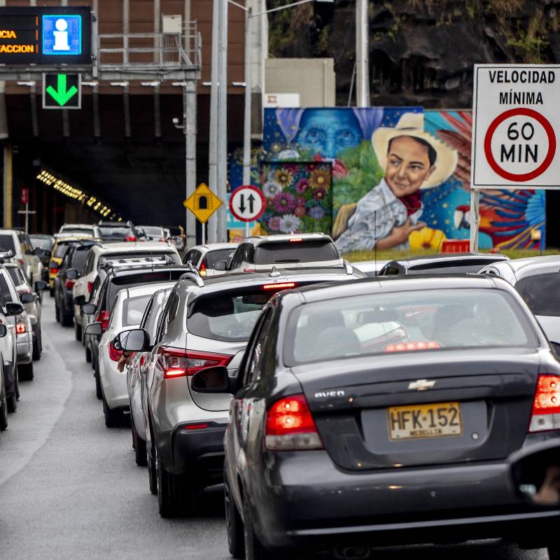 Descripción: Medellín, corregimiento de Santa Elena, congestión vial en el Túnel de Oriente, por la operación retorno después de Semana Santa. Personajes: . Fecha de evento: 17/04/2022. Foto: Juan Antonio Sánchez Ocampo