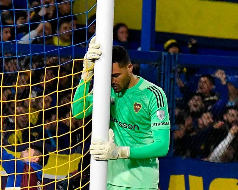 Álvaro Montero tuvo un partido para el olvido con Boca Juniors. FOTO @populardiario