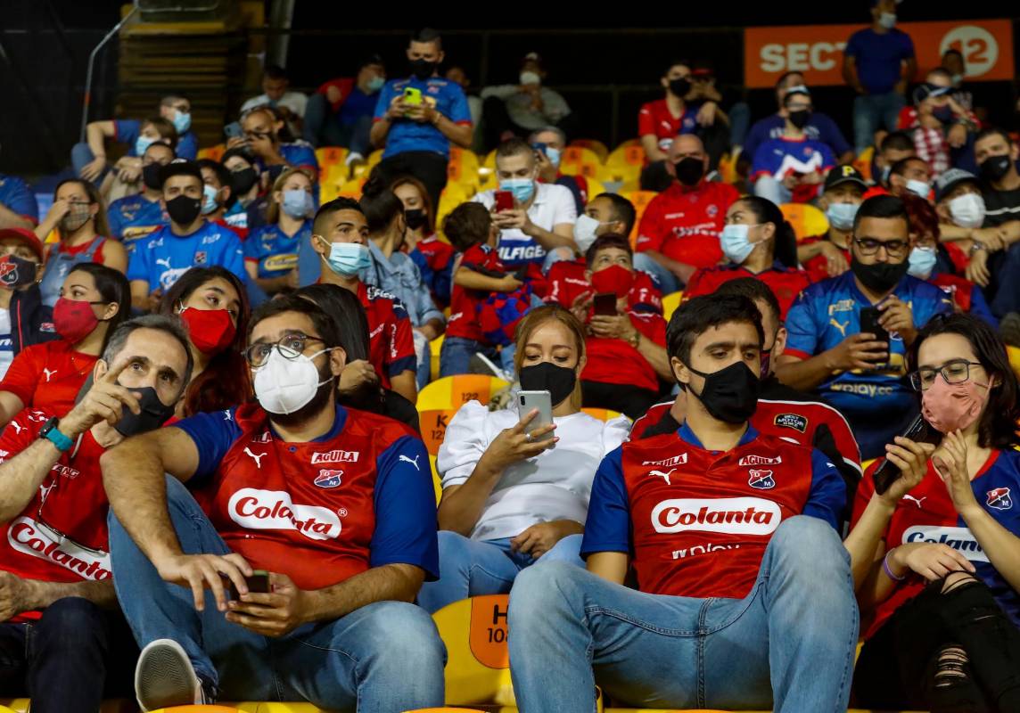 Las barras de los equipos profesionales de todo el país, fueron fundamentales para que este hecho se hiciera realidad. esto es una clara muestra de que se puede trabajar en equipo. FOTOS MANUEL SALDARRIAGA