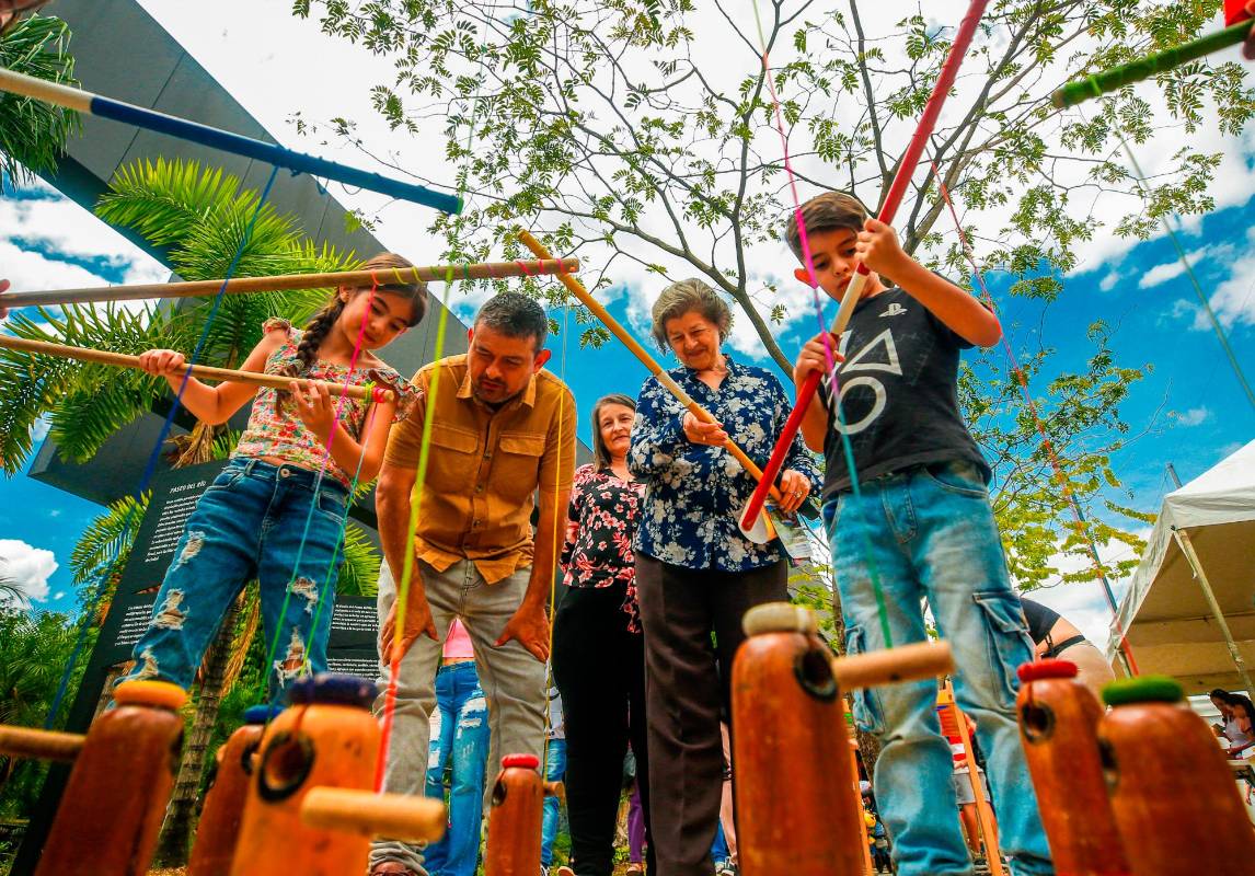 La feria se realizó en Parques del Río e integro las nueve subregiones del departamento, con sus 125 municipios. Foto: Camilo Suárez Echeverry