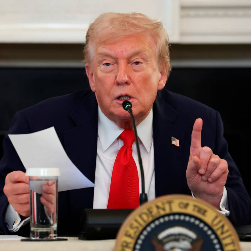 Donald Trump ha buscado desplegar la Guardia Nacional para respaldar a los agentes de inmigración. FOTO Getty