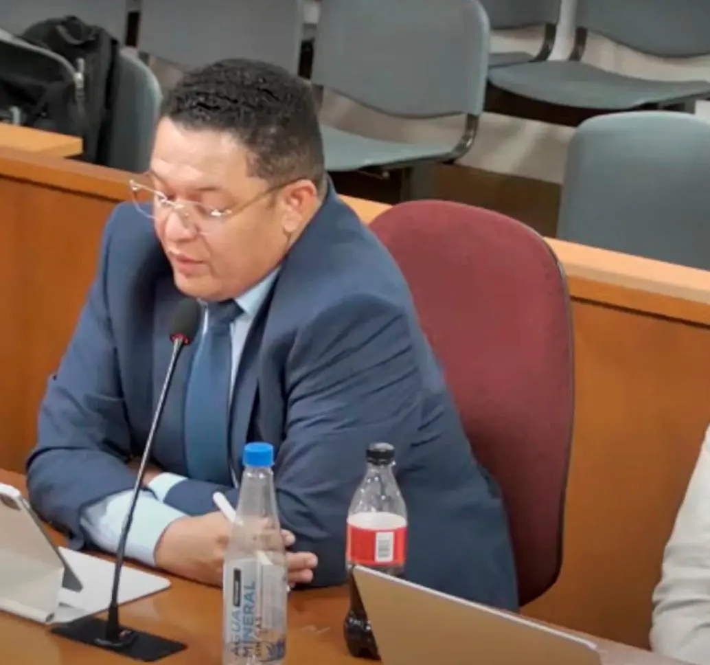 Bladimir Cuadro es el delegado de la Procuraduría en el juicio penal al expresidente Álvaro Uribe. FOTO CAPTURA DE PANTALLA