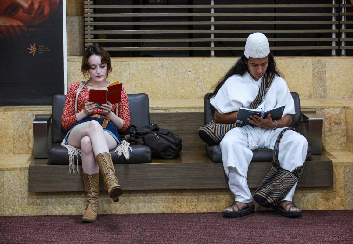 Con los estudiantes de la universidad manifiesta que al principio no sabían cómo llegarle, si saludarlo o no, pero ahora todo transcurre normal y tiene buenas amistades. Foto: MANUEL SALDARRIAGA QUINTERO.
