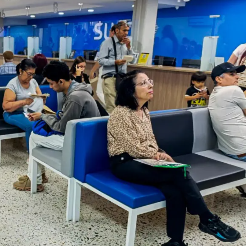 Crisis en el sistema de salud. El presidente Petro ordenó liquidar las EPS intervenidas. 