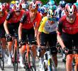 Egan Bernal, vigente campeón nacional de ruta, sorprende con su nivel en el Giro. FOTO: X-INEOS