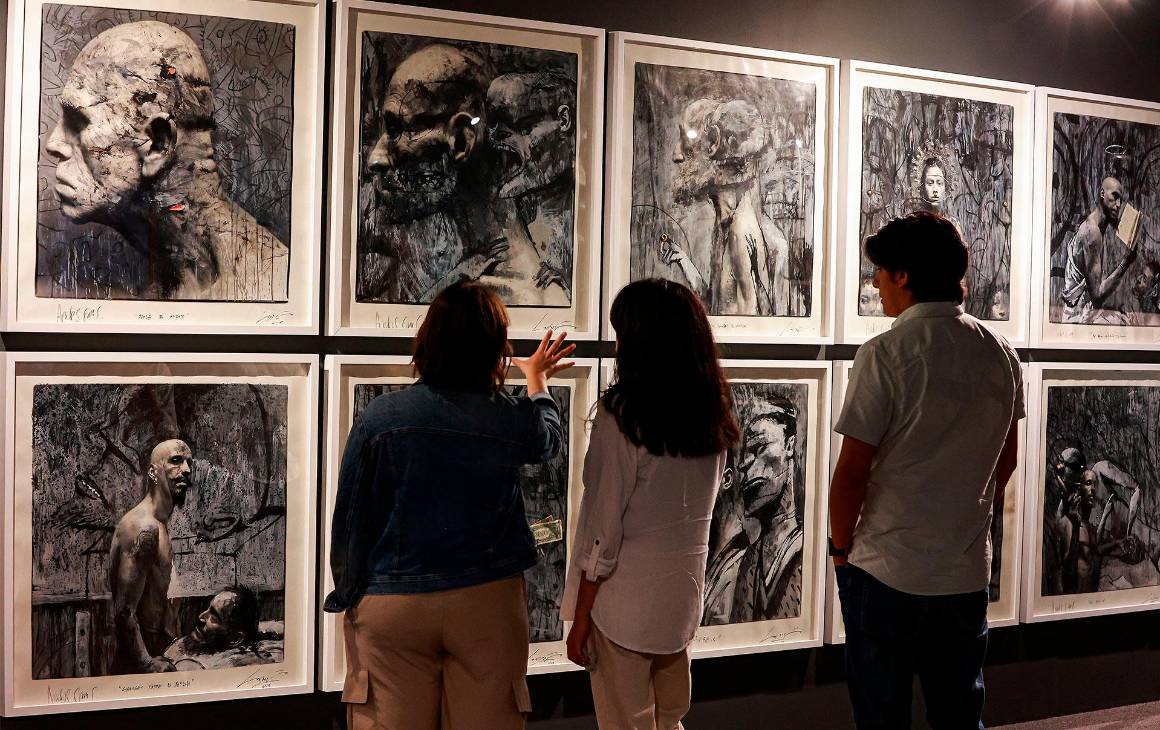 Esta exposición es un llamado a la reflexión y a la acción. Nos desafía a reconsiderar nuestra relación con la naturaleza y nuestra propia naturaleza. Fotos: Manuel Saldarriaga