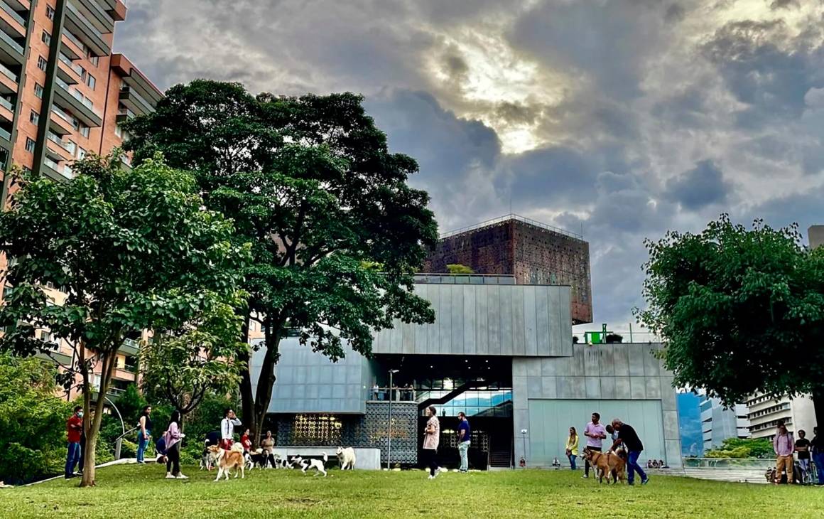 VV AA - Museo de Arte Moderno de Medellín (MAMM) - Imagen tomada de MAMM