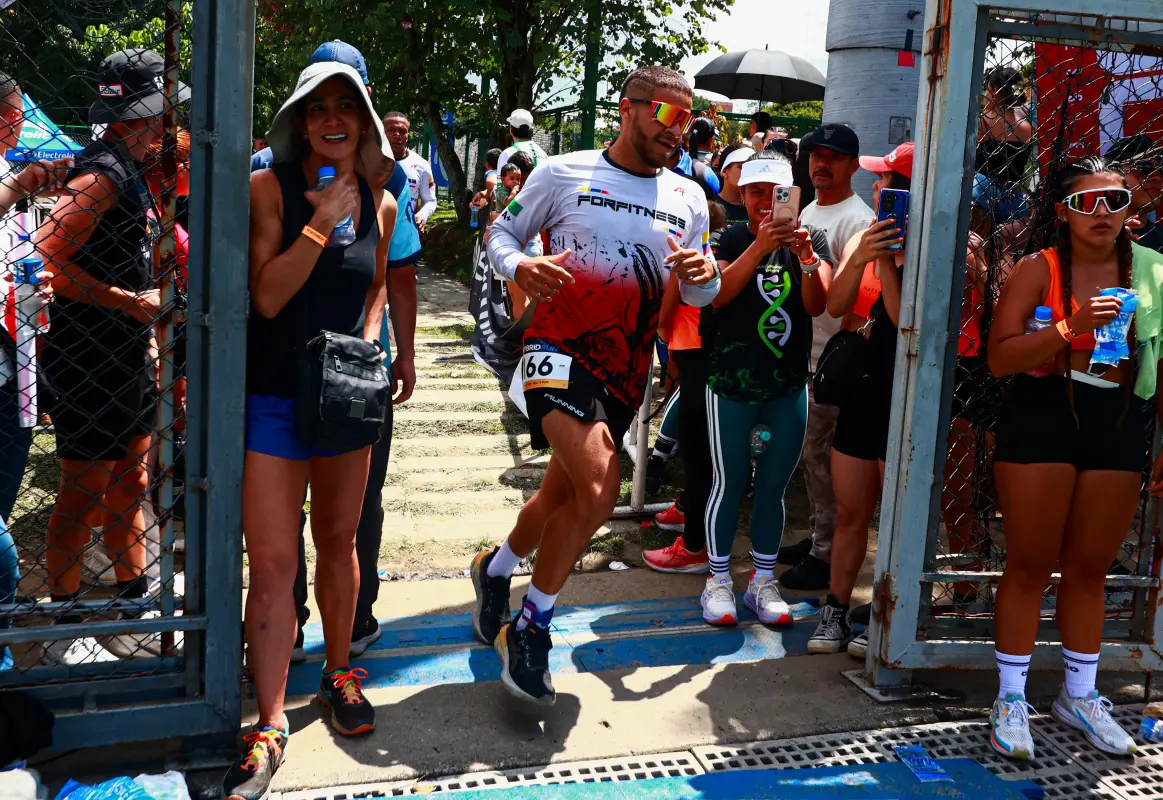 La respuesta de la comunidad deportiva fue masiva: más de 930 deportistas se inscribieron, provenientes de diversas ciudades del país. Foto: Manuel Saldarriaga Quintero.