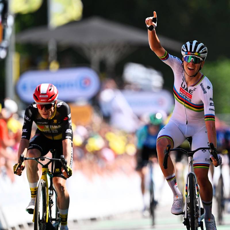 Tadej Pogačar, de 26 años, suma 13 victorias este año, dos en el Tour. FOTO: GETTY