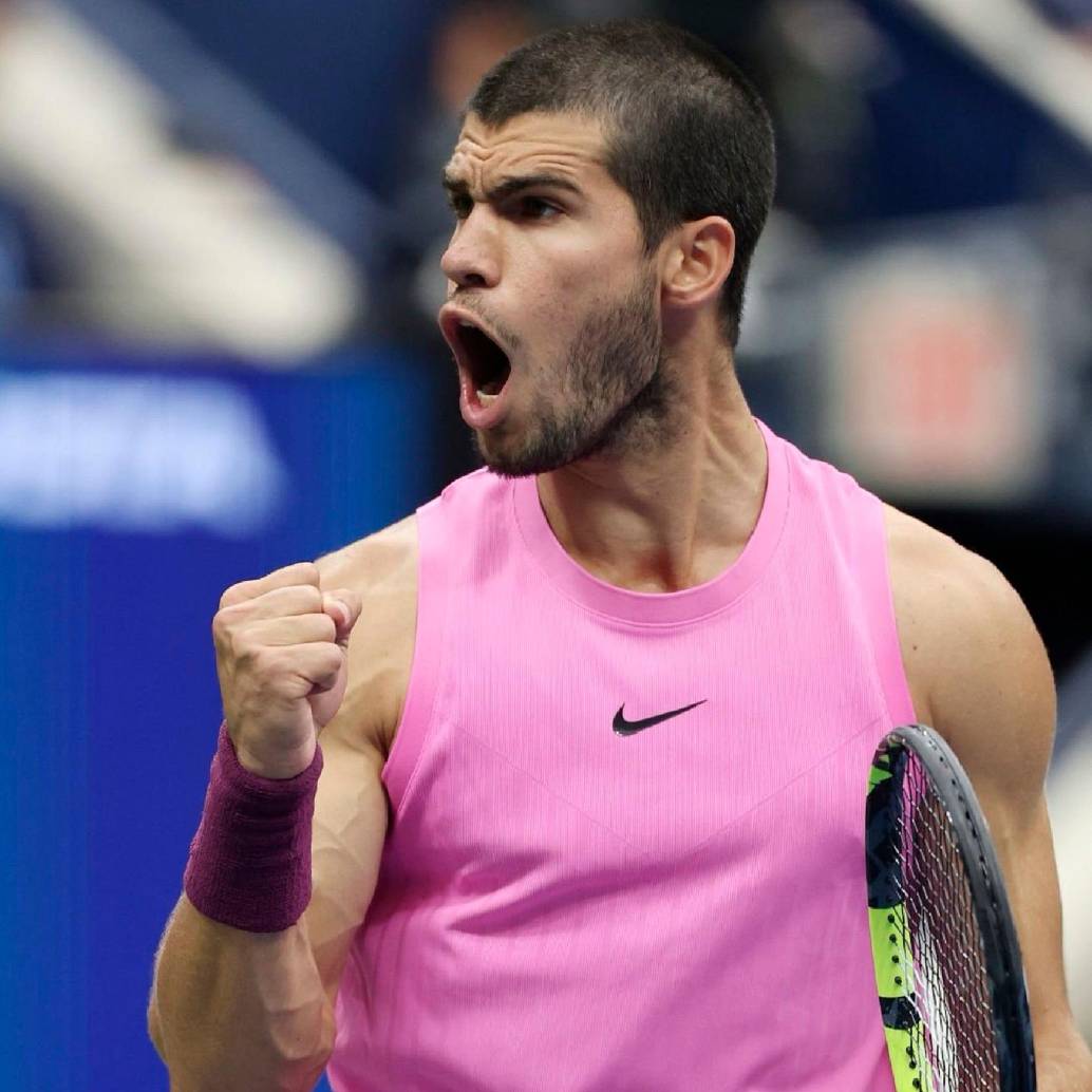 Carlos Alcaraz, de 22 años, volvió a reinar en un Grand Slam de tenis, esta vez en Nueva York. FOTO X-US OPEN